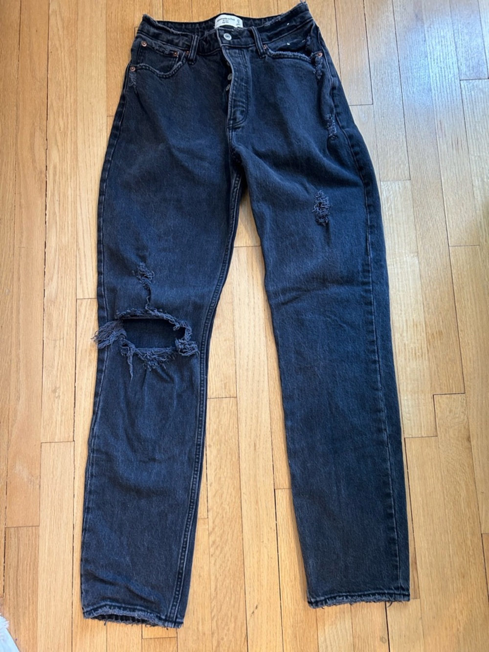 Abercrombie & Fitch Women’s The Dad High Rise Curvy Black Jeans